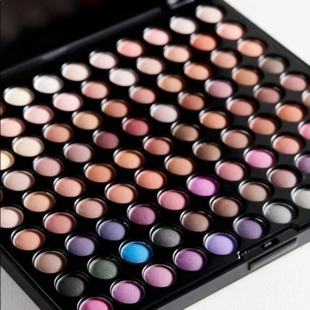 BH COSMETICS URBAN LUXE 99 COLOR EYESHADOW PALETTE